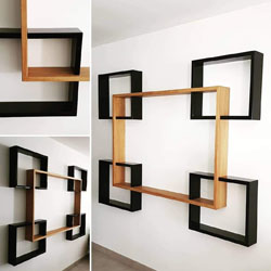 Etagère laquée en noire et vernie en satiné